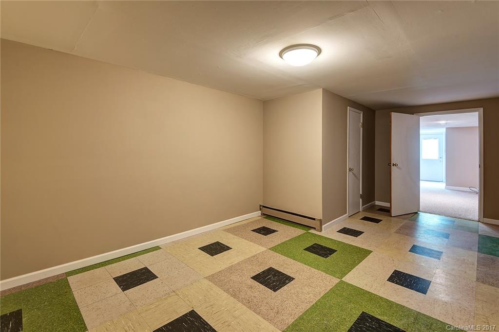4 Rhoda Court Weaverville NC 28787