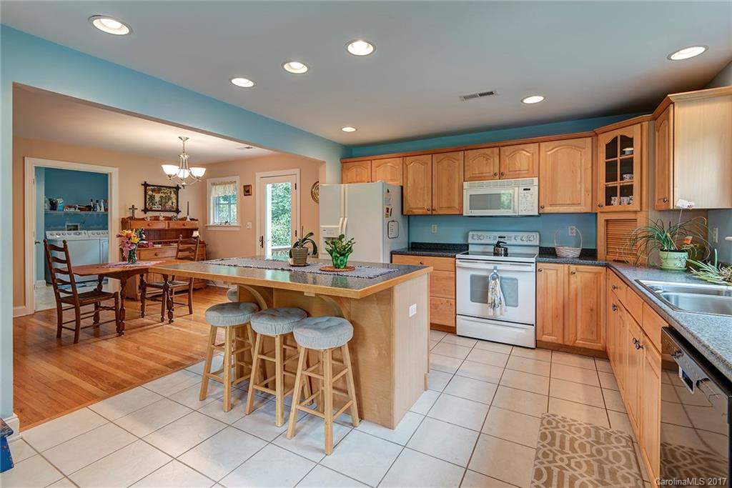 4 Rhoda Court Weaverville NC 28787