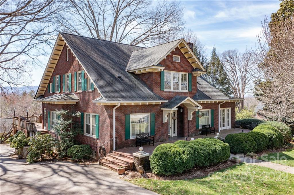609 W Union Street Morganton NC 28655