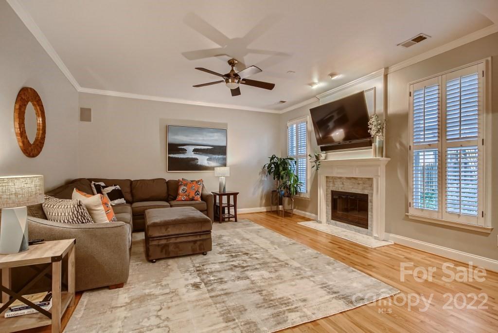 2107 Sablewood Drive Charlotte NC 28205