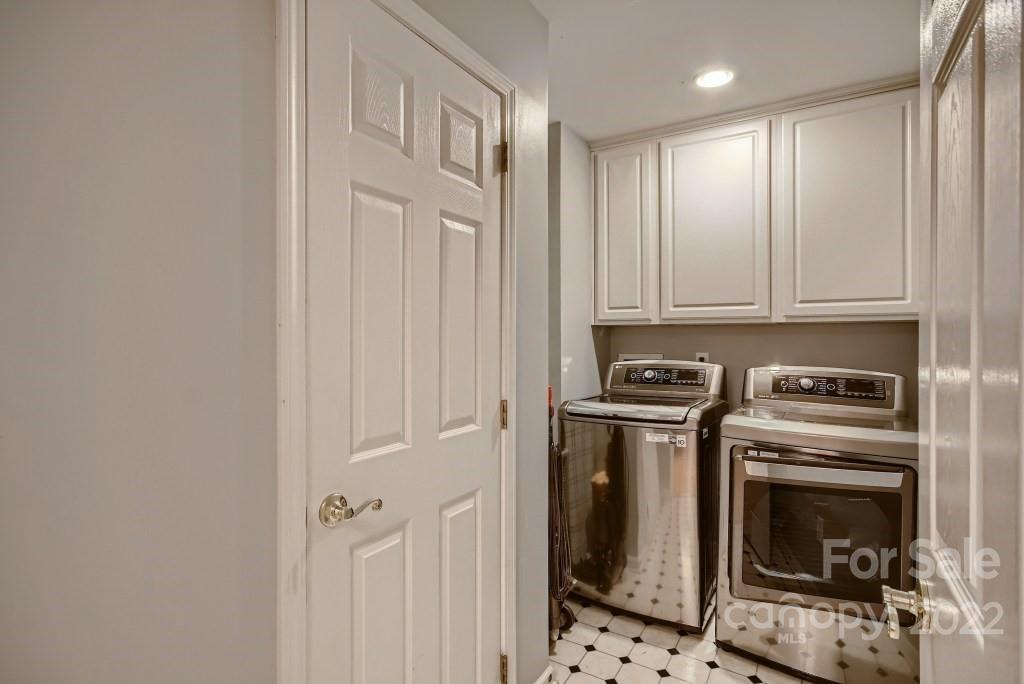 2107 Sablewood Drive Charlotte NC 28205
