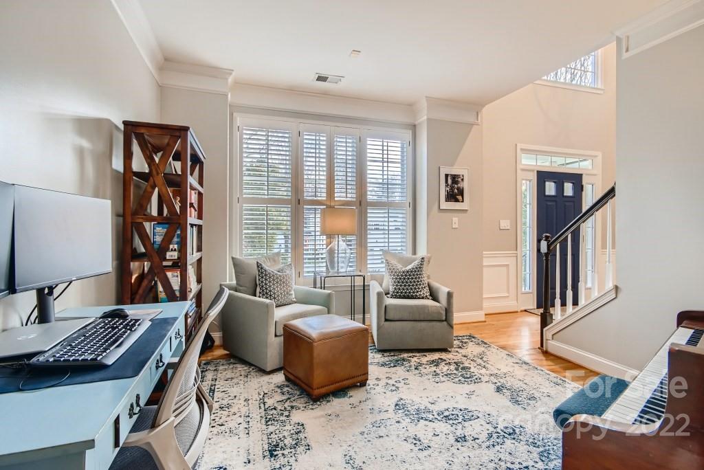2107 Sablewood Drive Charlotte NC 28205