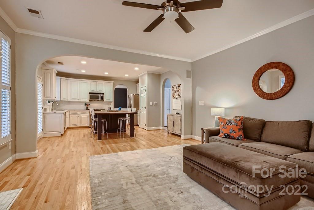 2107 Sablewood Drive Charlotte NC 28205