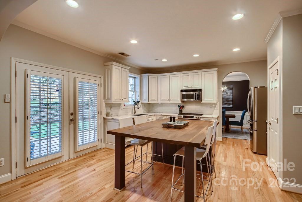2107 Sablewood Drive Charlotte NC 28205
