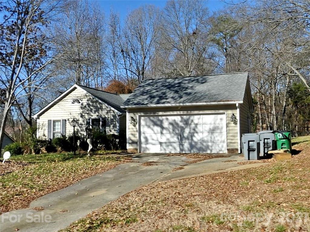 7825 Elm Tree Lane Charlotte NC 28227