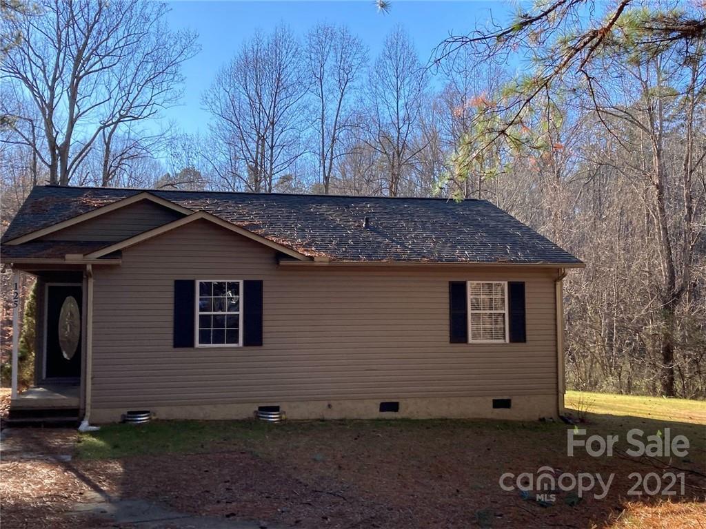 125 Julius Lane Mooresville NC 28117