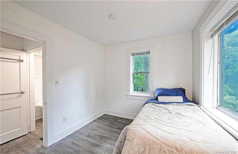 87 Talmadge Street Asheville NC 28806