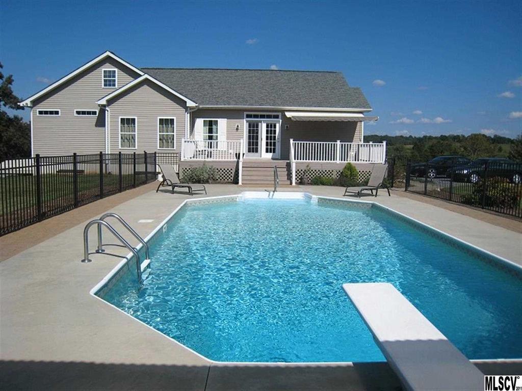 2383 Moss Farm Road Hickory NC 28602