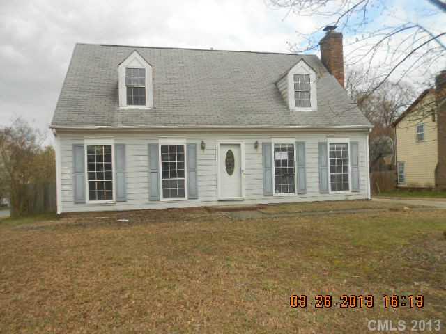 2114 Bally Duff Lane Charlotte NC 28262