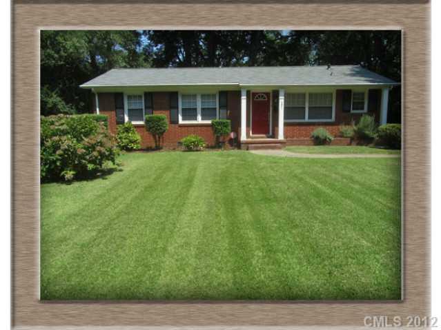 2801 Athens Place Charlotte NC 28205