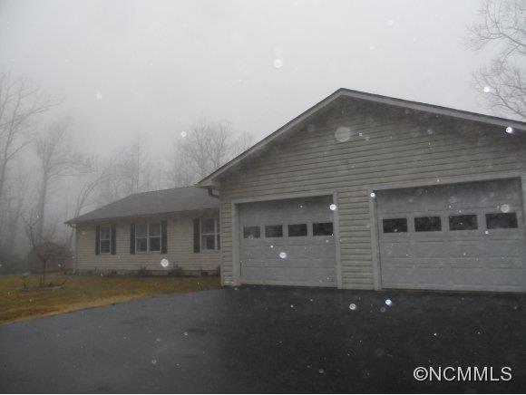 75 Uplands Road Brevard NC 28712
