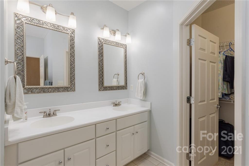 47 Canterbury Trace Brevard NC 28712