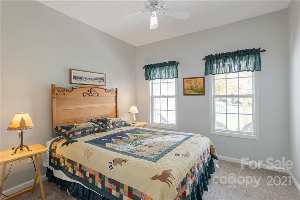 47 Canterbury Trace Brevard NC 28712