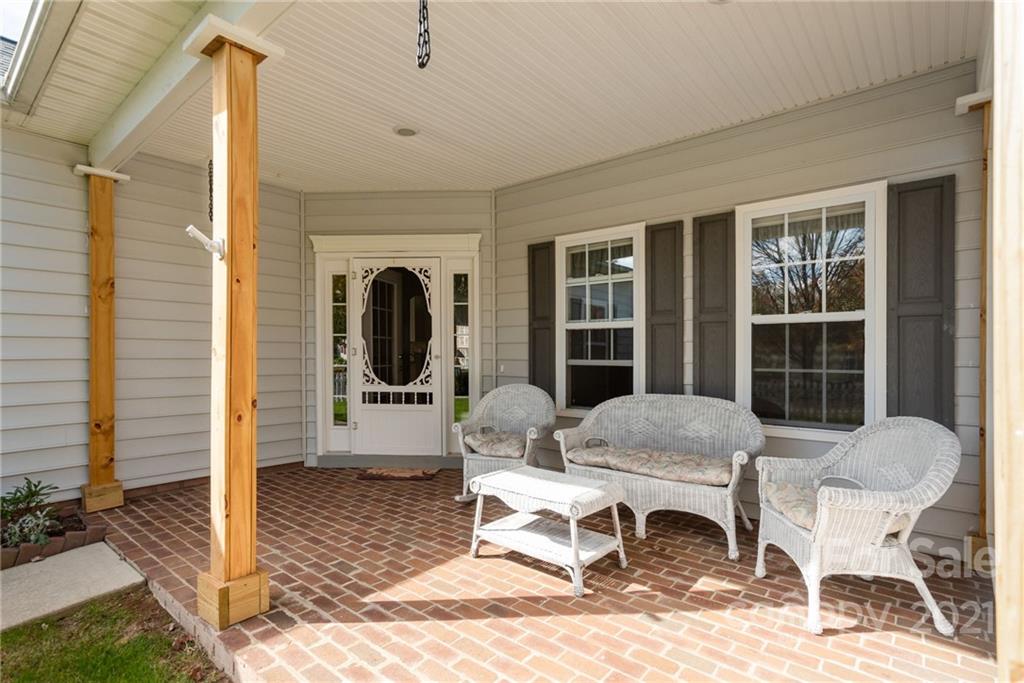 47 Canterbury Trace Brevard NC 28712