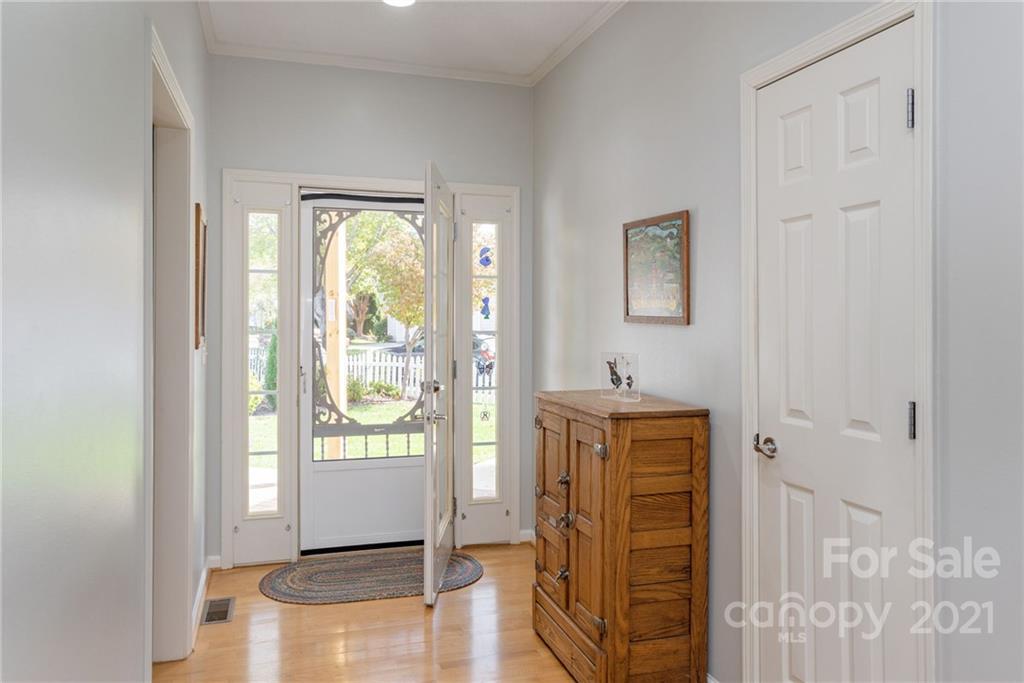 47 Canterbury Trace Brevard NC 28712