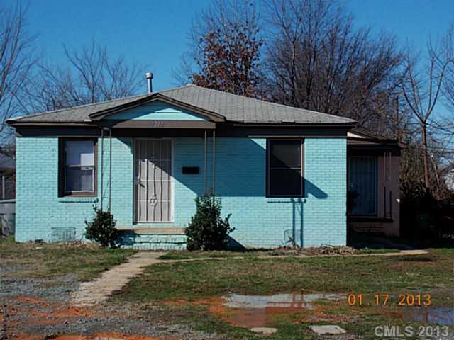 2217 Custer Street Charlotte NC 28216