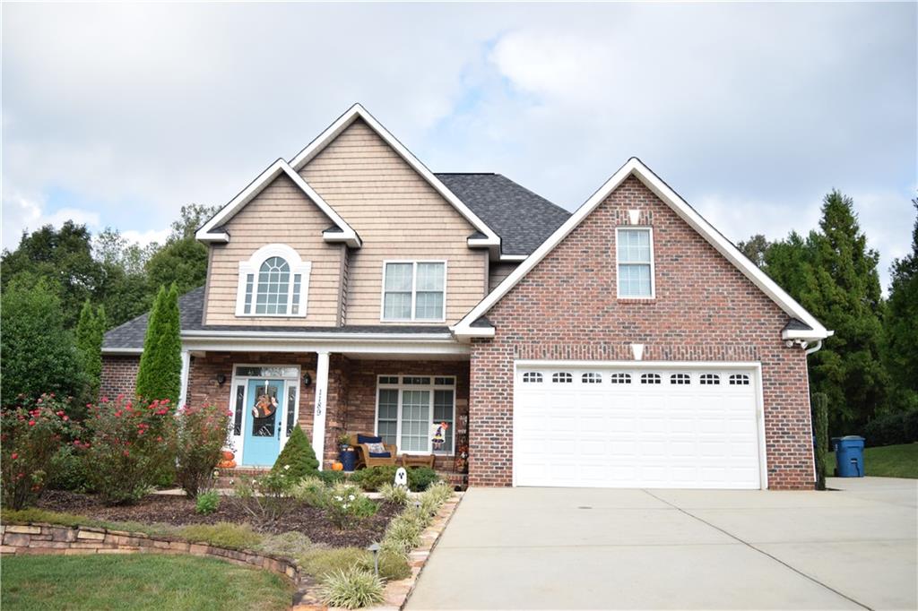 1189 Waterford Drive Hickory NC 28602