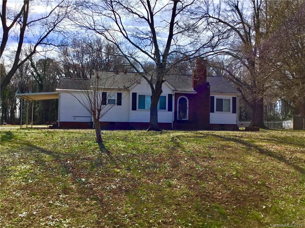 6213 Tuckaseegee Road Charlotte NC 28214