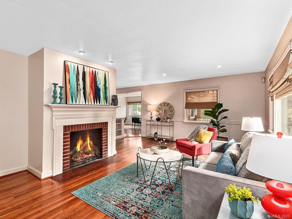 16 Baird Lane Asheville NC 28804