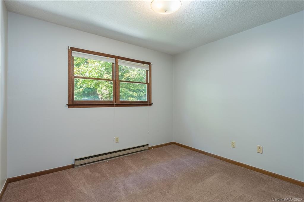 708 Christian Creek Road Swannanoa NC 28778
