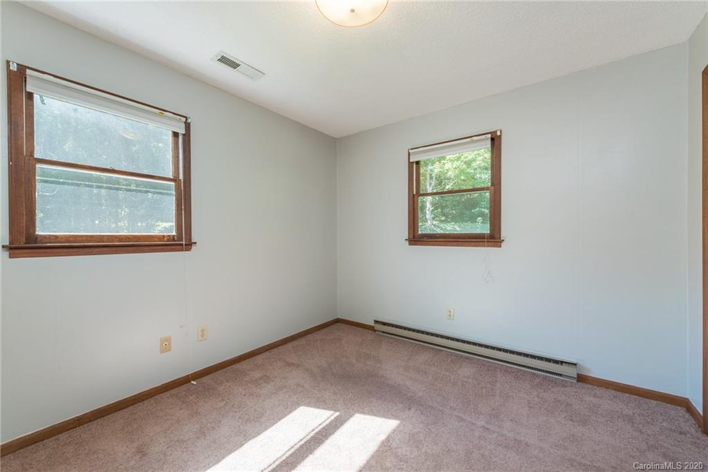 708 Christian Creek Road Swannanoa NC 28778