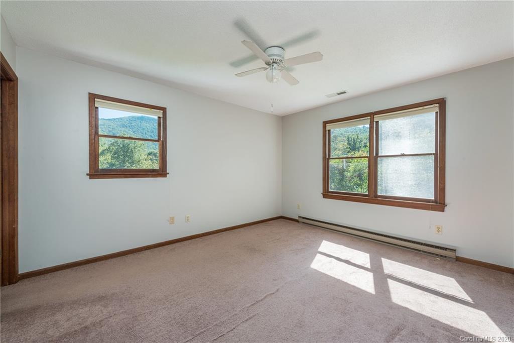 708 Christian Creek Road Swannanoa NC 28778