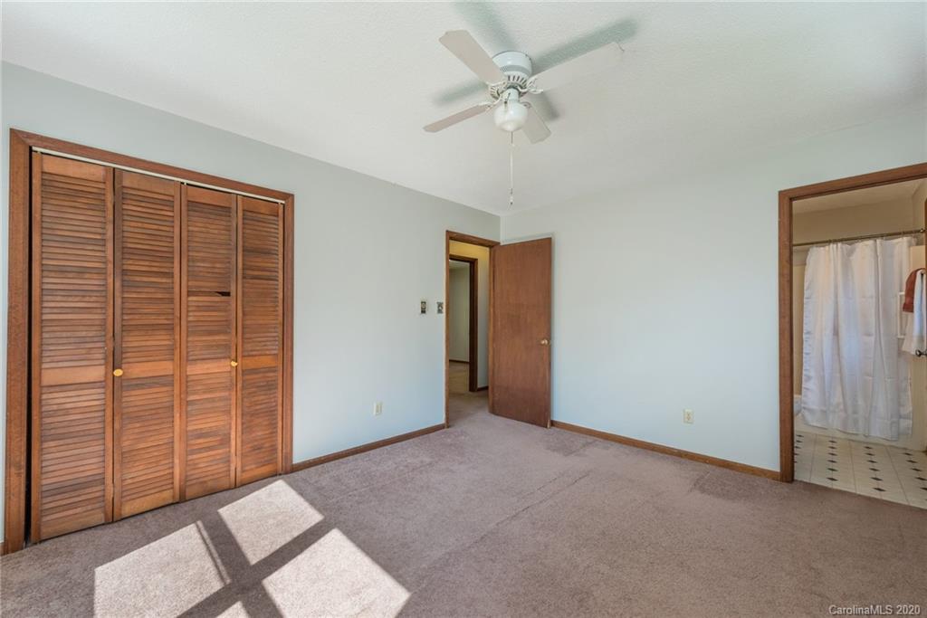 708 Christian Creek Road Swannanoa NC 28778