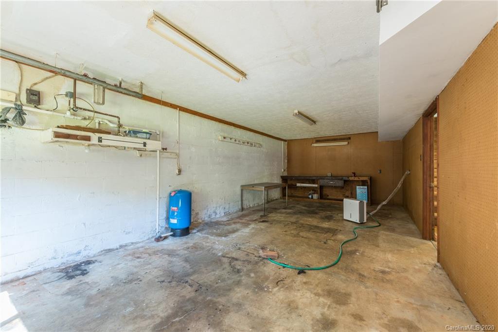 708 Christian Creek Road Swannanoa NC 28778
