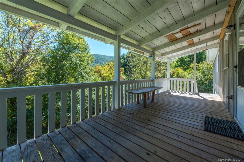 708 Christian Creek Road Swannanoa NC 28778