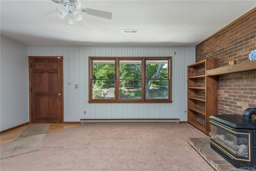 708 Christian Creek Road Swannanoa NC 28778