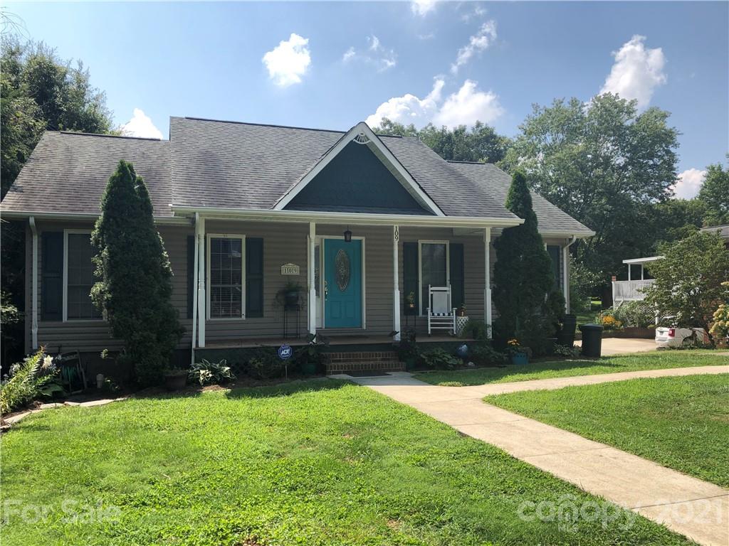 109 N Chestnut Street Morganton NC 28655
