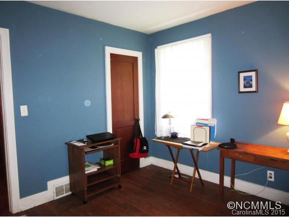 103 Aurora Drive Asheville NC 28805
