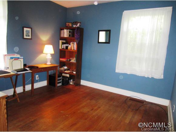 103 Aurora Drive Asheville NC 28805
