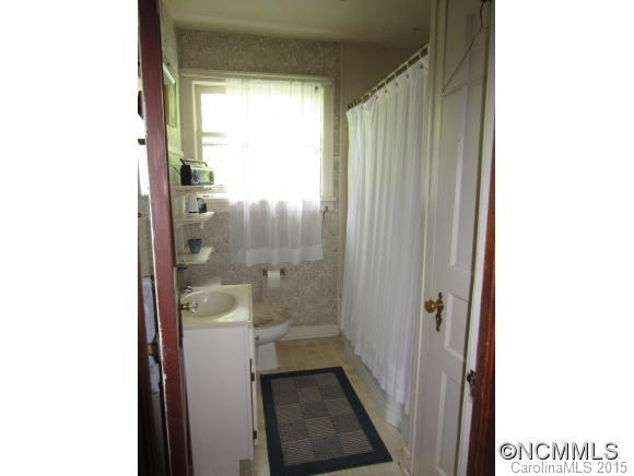 103 Aurora Drive Asheville NC 28805