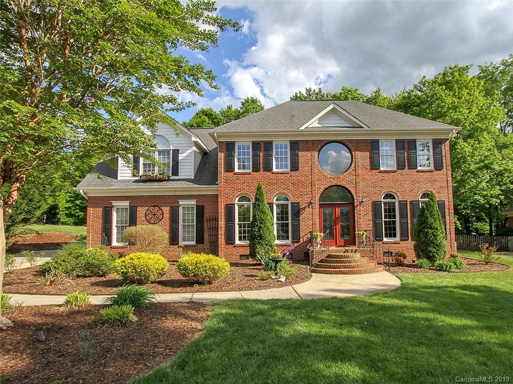 5707 Chretien Point Drive Charlotte NC 28270