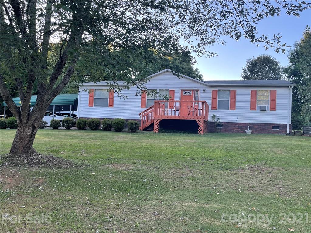 1932 Parkwood Drive Lenoir NC 28645