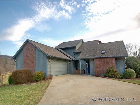 11 Arrow Place Asheville NC 28805