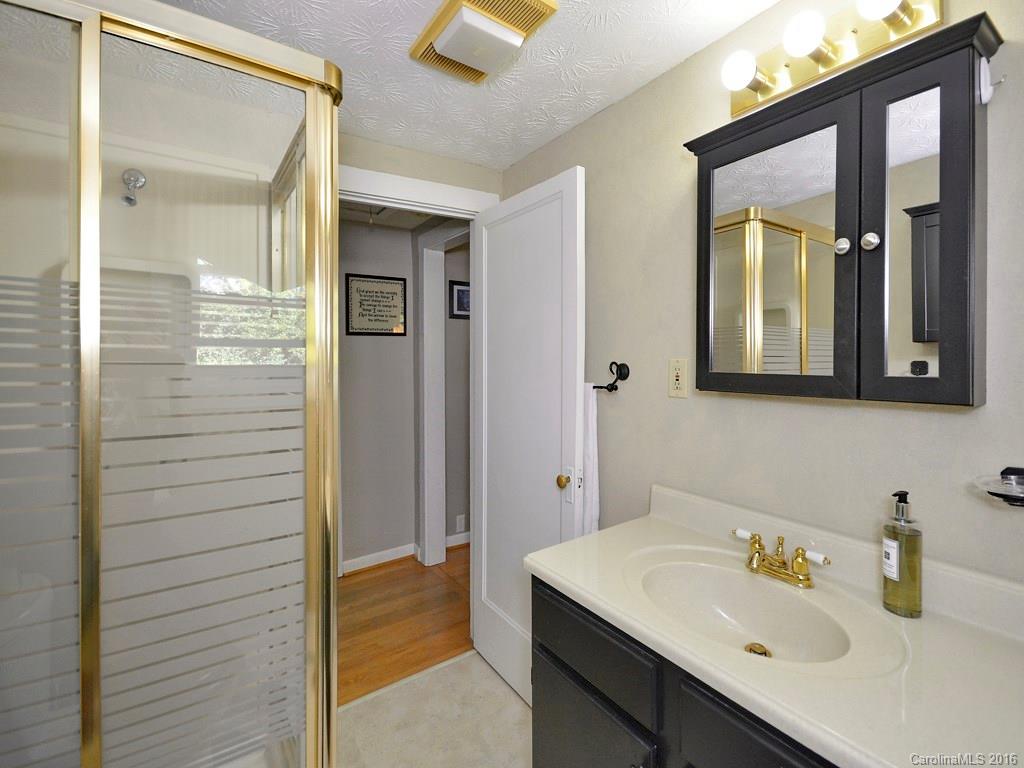 103 Old Lime Kiln Road Arden NC 28704