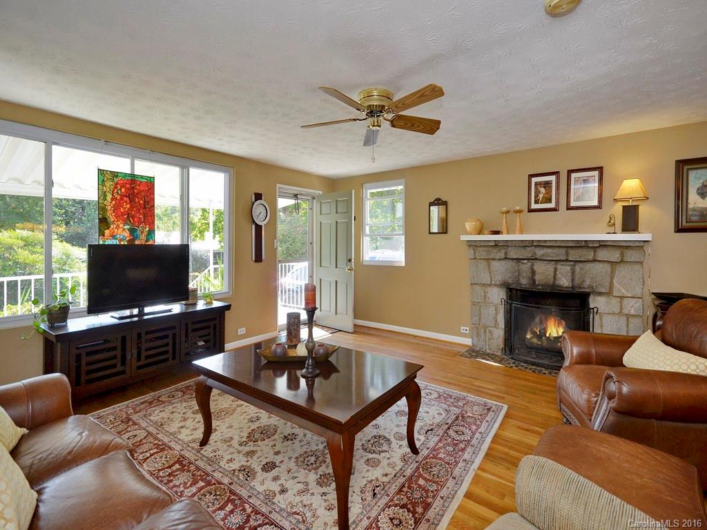 103 Old Lime Kiln Road Arden NC 28704