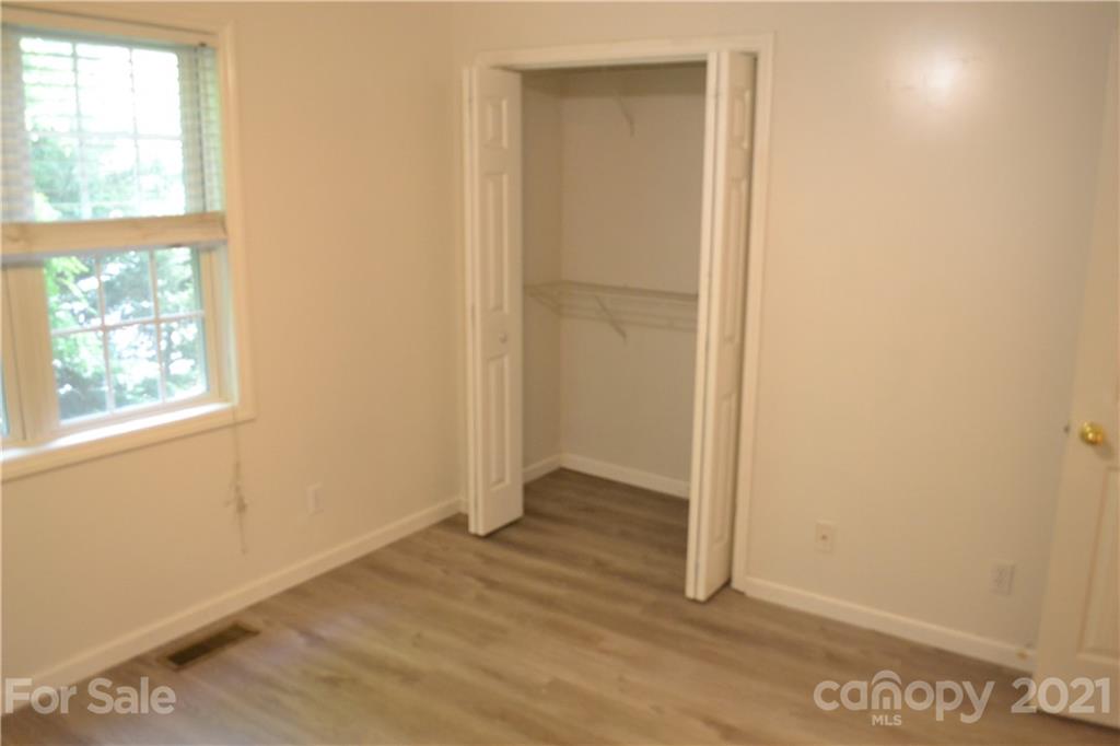 69 Deaver Street Asheville NC 28806