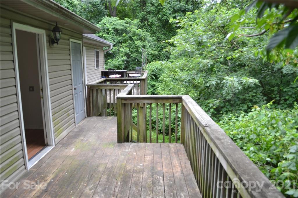 69 Deaver Street Asheville NC 28806