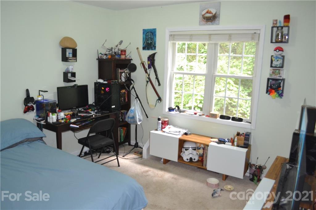 69 Deaver Street Asheville NC 28806