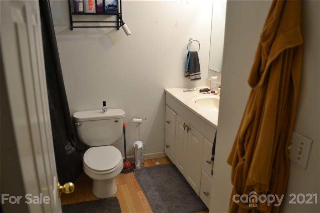 69 Deaver Street Asheville NC 28806