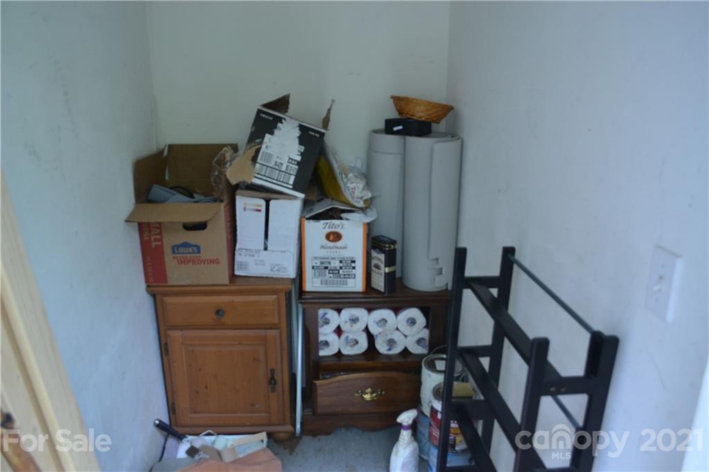 69 Deaver Street Asheville NC 28806