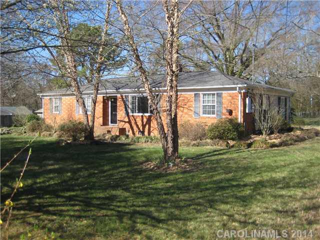 8034 Lawyers Road Charlotte NC 28227