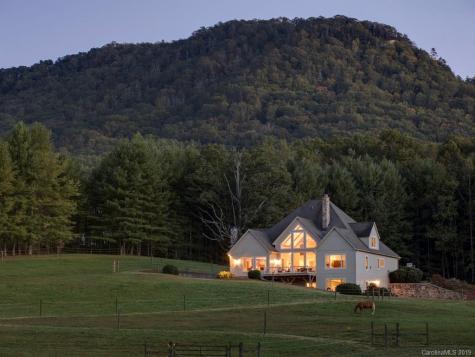 20 Farm View Road Fairview NC 28730