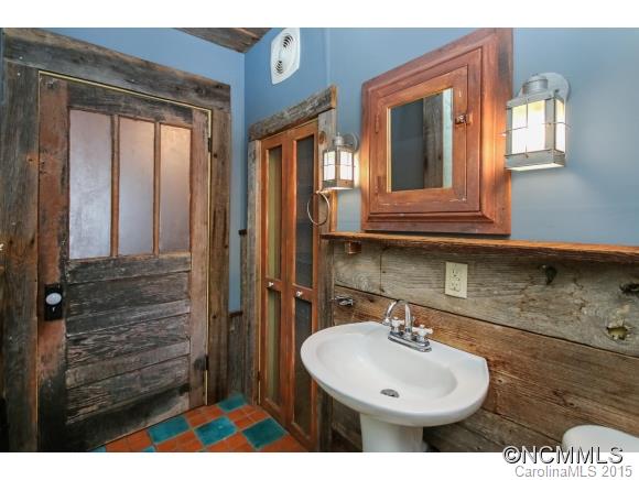 33 Madeline Avenue Asheville NC 28806
