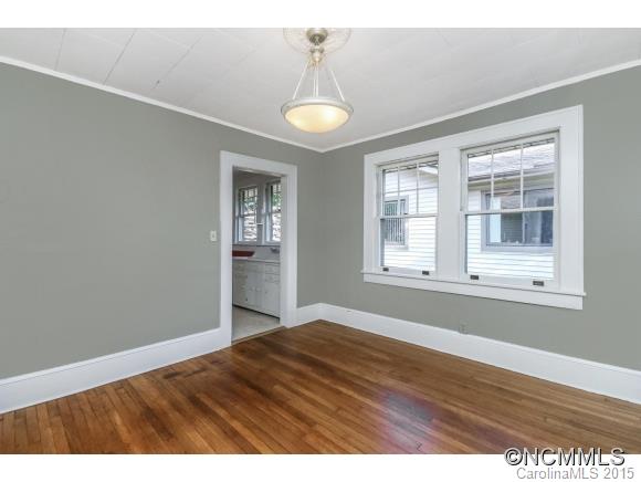 33 Madeline Avenue Asheville NC 28806