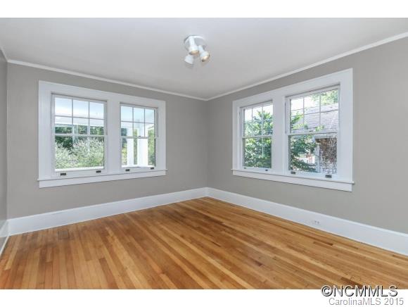 33 Madeline Avenue Asheville NC 28806