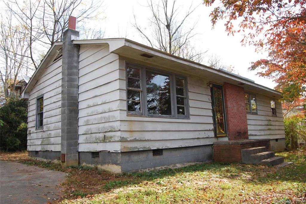 34 Hamilton Drive Brevard NC 28712